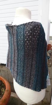 Häkelanleitung Poncho "Sommernacht" von Ramona Pall