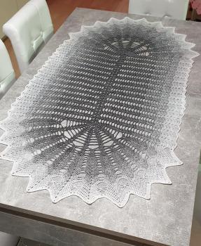 Häkelanleitung Tischläufer "Wolkenreise" von Lady Dee's Traumgarne