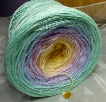 Regenbogenträume 250g/1000m/4fädig
