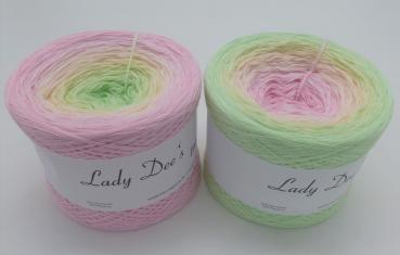 Lady Dee's Daisy Boo