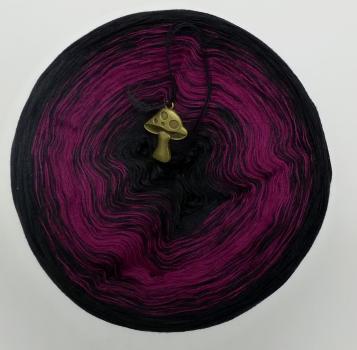 Preview: Lady Dee's Dark Rose