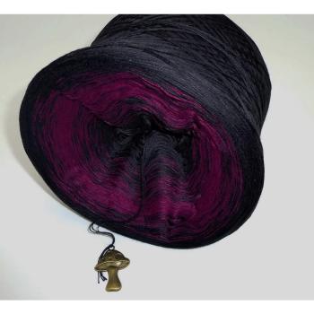 Preview: Lady Dee's Dark Rose