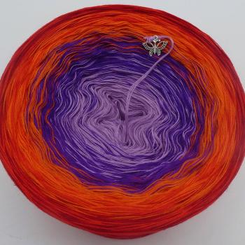 Preview: Lady Dee's Red Magic