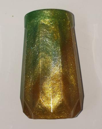 Preview: Kleine Vase aus Epoxidharz