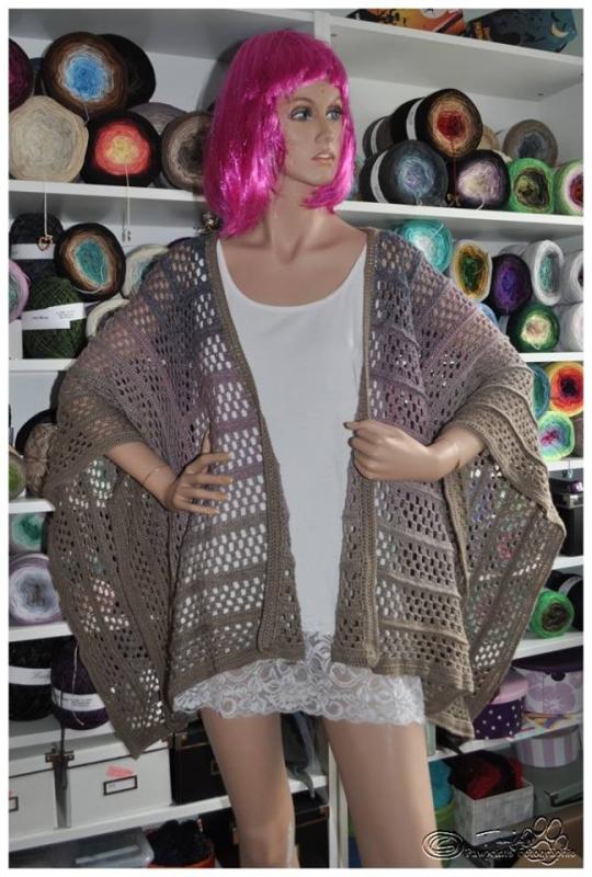 Häkelanleitung "Silhouette" Poncho von Tanja Schuster