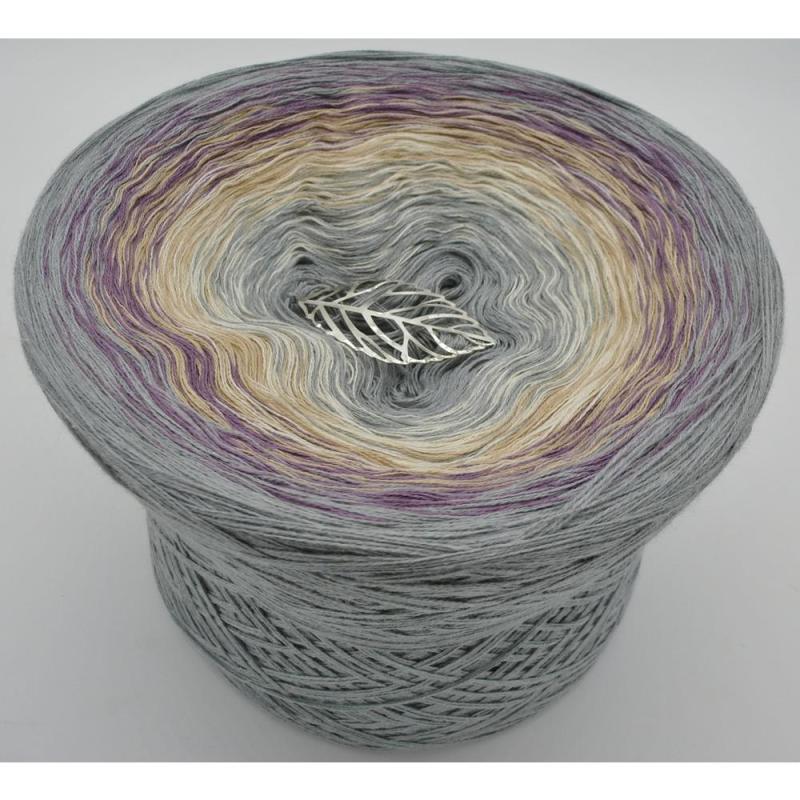 Lady Dee's Silver Touch (A35)