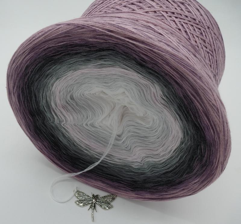 Megabobbel  Dust in the Wind