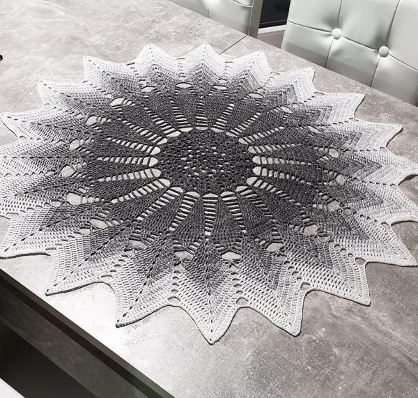 Häkelanleitung Sternchendecke "Sonnenkuss" von Lady Dee's Traumgarne