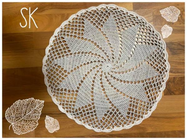 Häkelanleitung Platzdeckchen "Ivory" von Lady Dee's Traumgarne