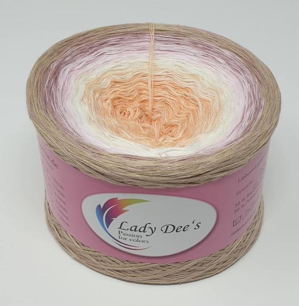 Lady Dee's Esperanza