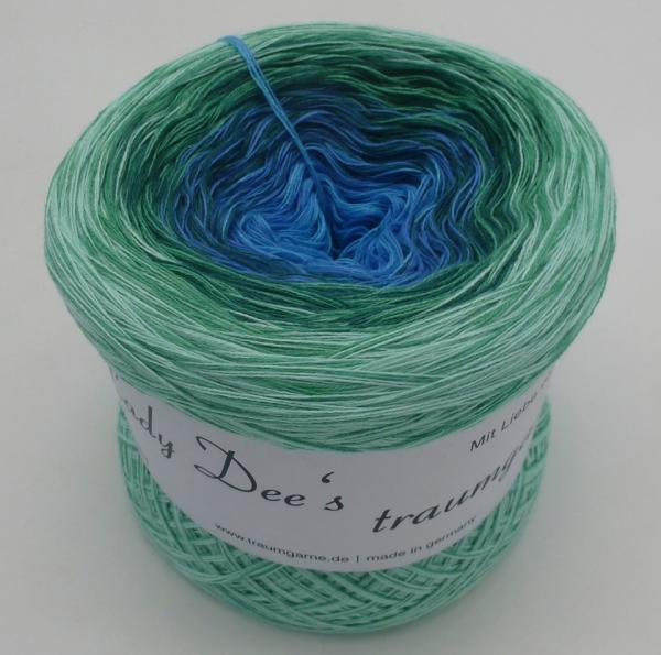 Lady Dee's Blue Gras