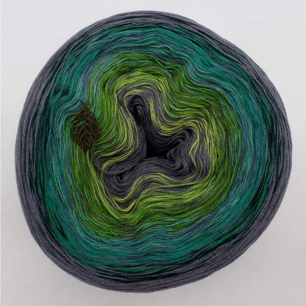 Lady Dee's Green, green Gras of Home