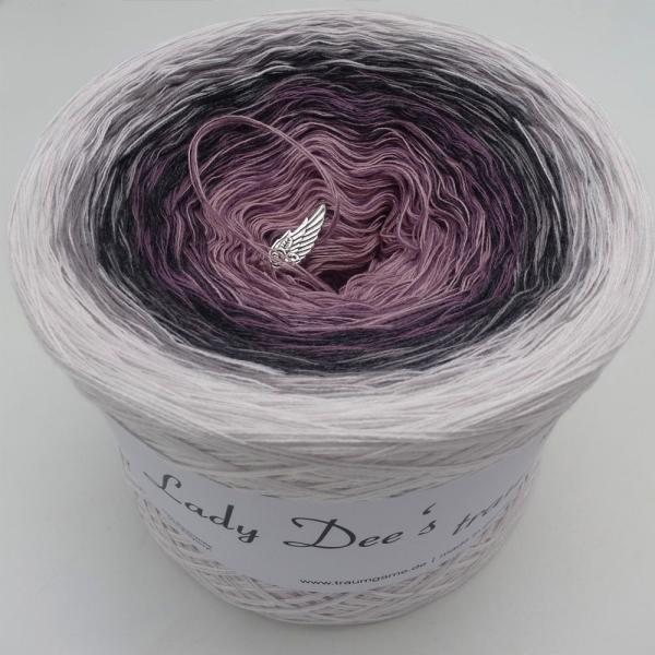 Lady Dee's Dust in the Wind