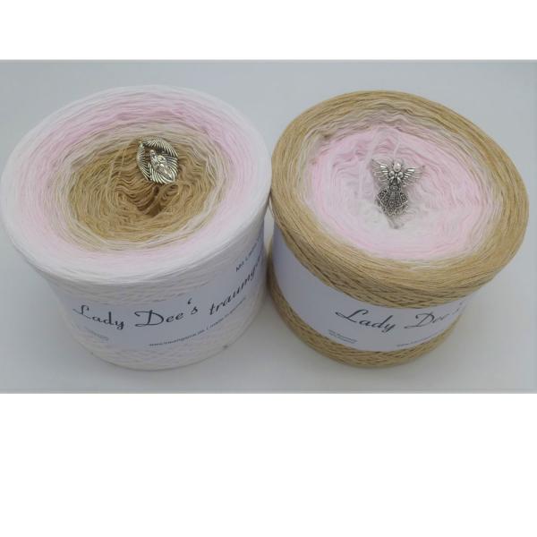 Lady Dee's Winterrose