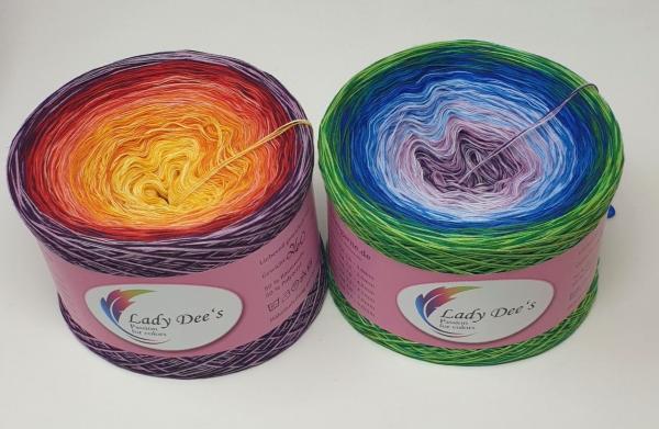 Lady Dee's Farbbombe