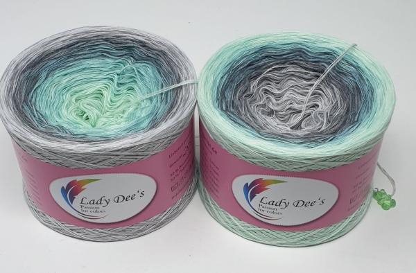 Lady Dee's Flüstern im Wind (F117)